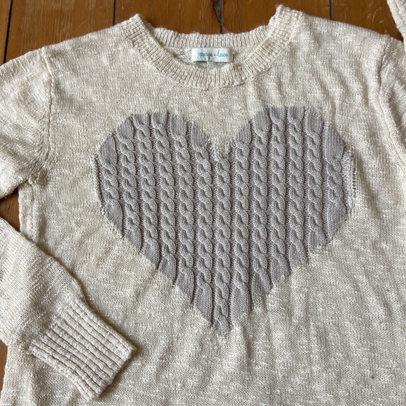 Grace and Lace Vintage knit sweater - Picture 2 of 6